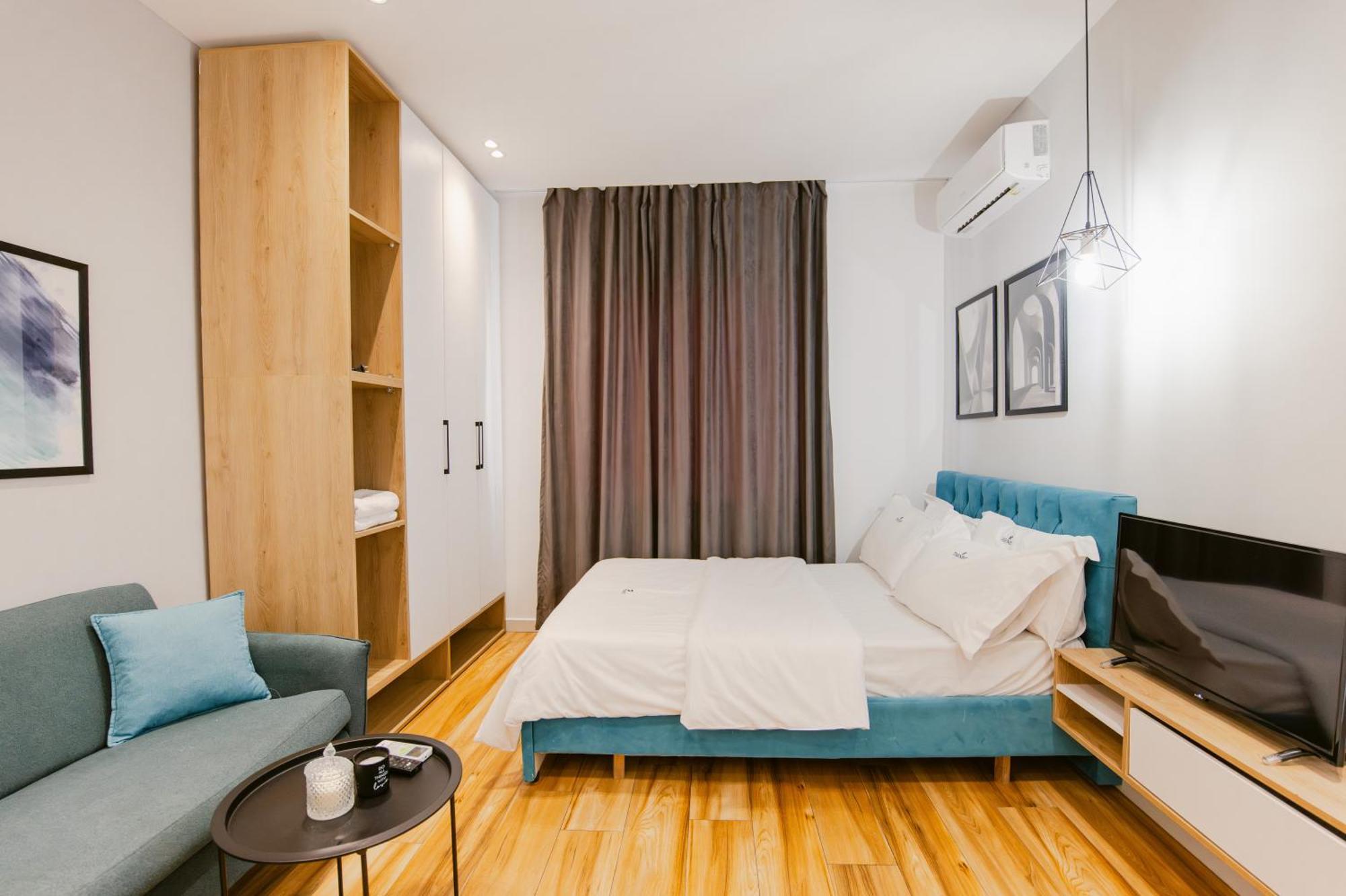 Durres Str Modern Apartments - The Nest Tirana Buitenkant foto