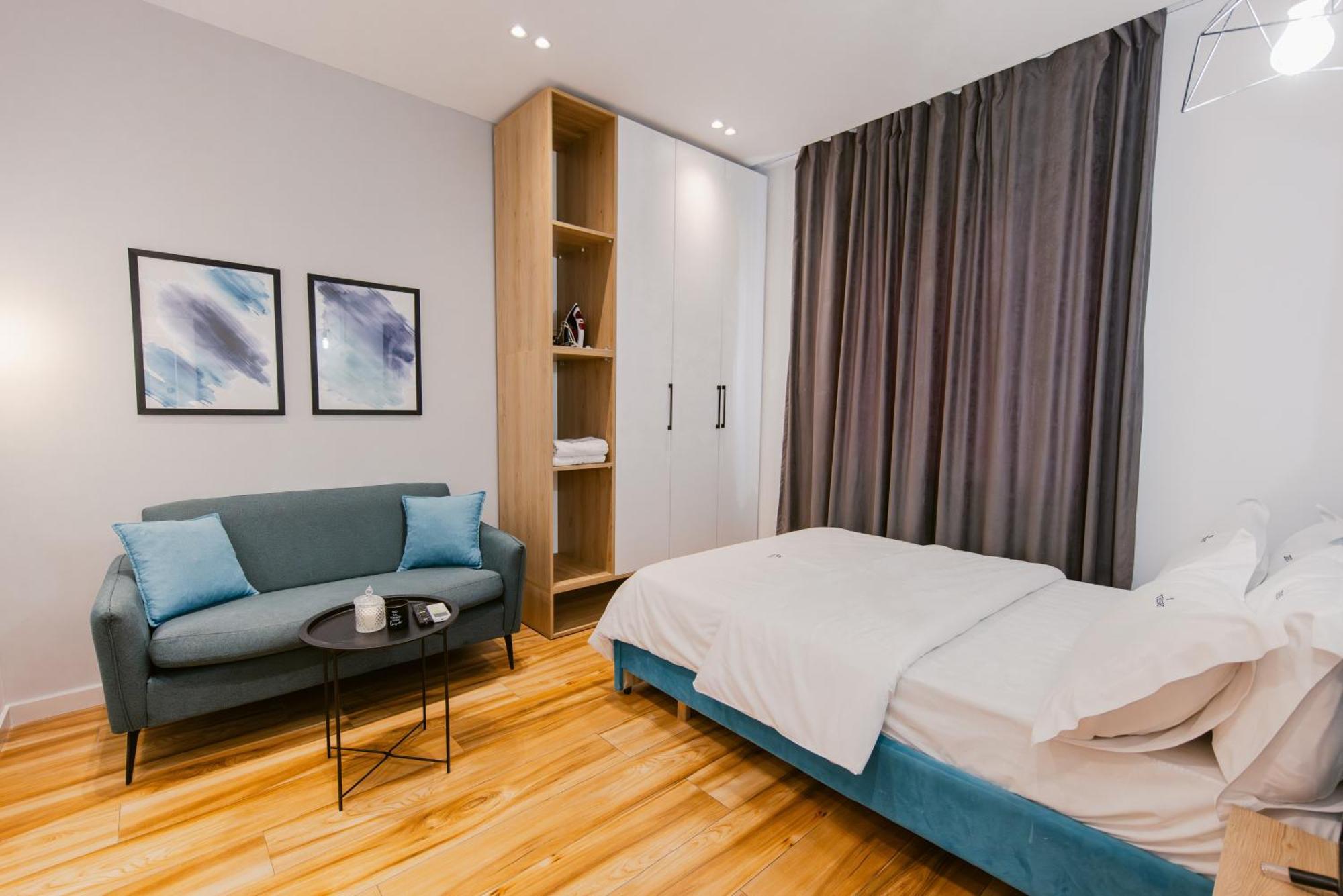 Durres Str Modern Apartments - The Nest Tirana Buitenkant foto