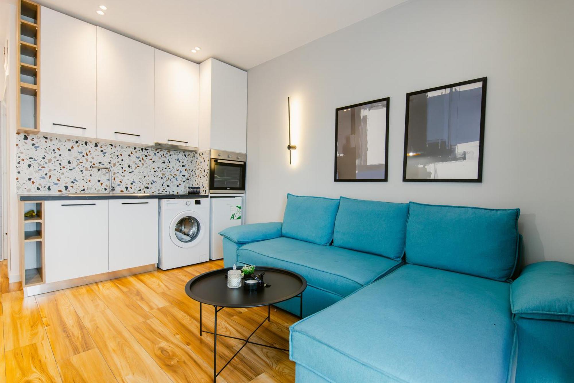 Durres Str Modern Apartments - The Nest Tirana Buitenkant foto