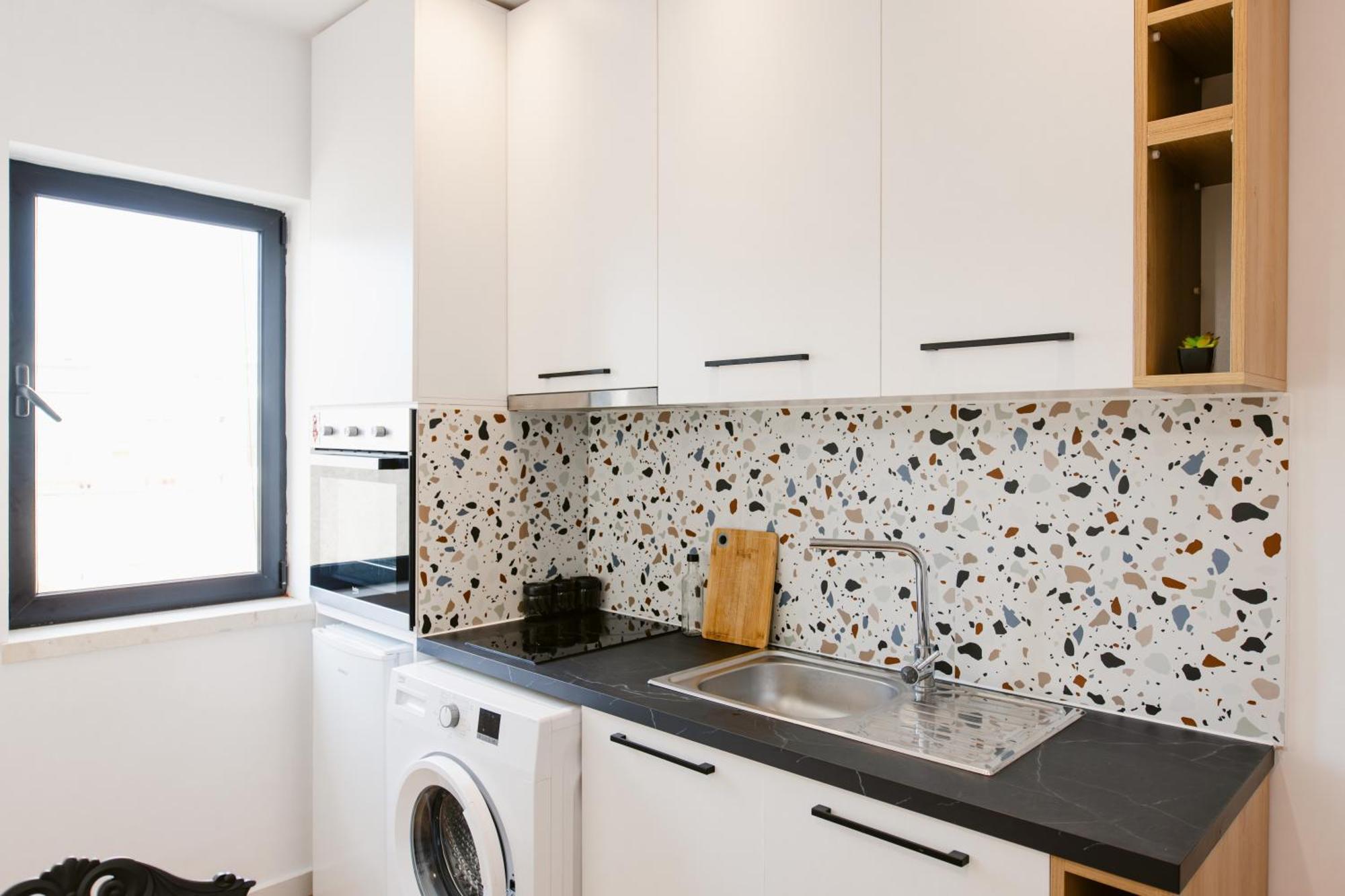 Durres Str Modern Apartments - The Nest Tirana Buitenkant foto