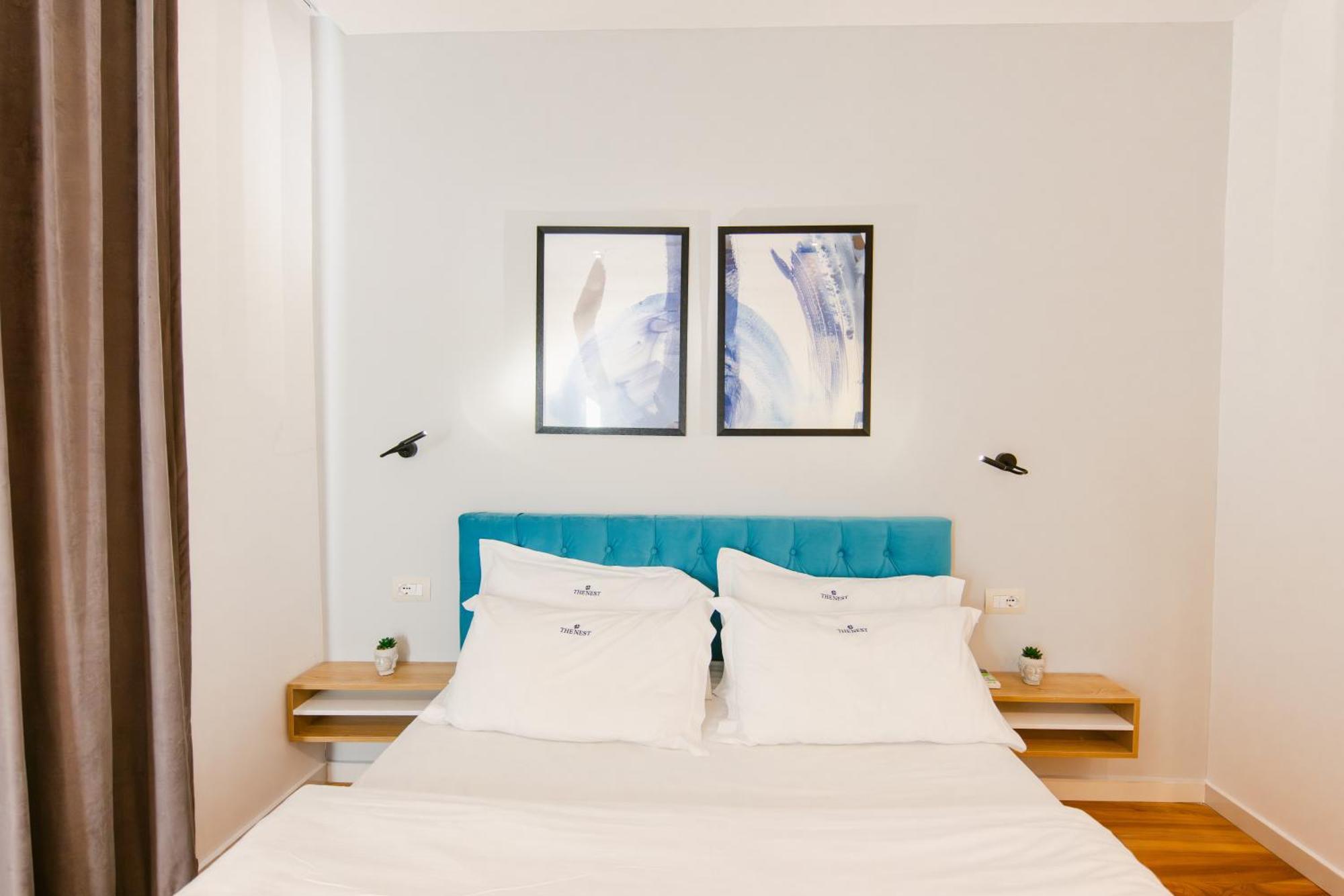 Durres Str Modern Apartments - The Nest Tirana Buitenkant foto